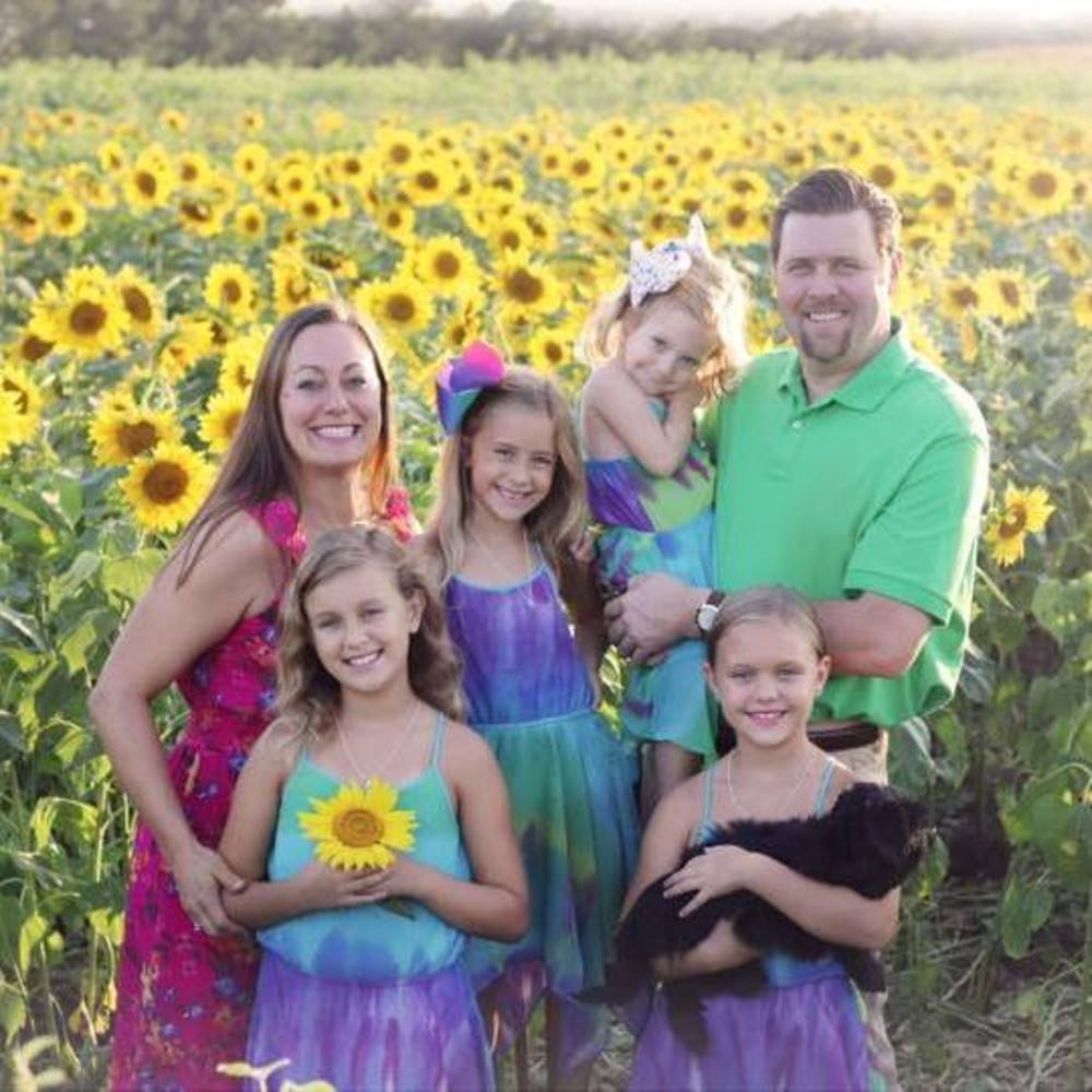 Meet your Posher, Crystal